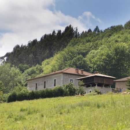 Agroturismo La Casona De Belmonte Ovinana  외부 사진
