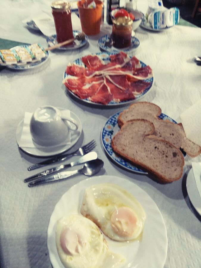 Agroturismo La Casona De Belmonte Ovinana  외부 사진