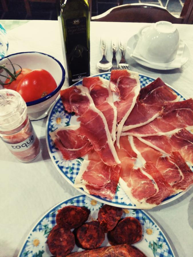 Agroturismo La Casona De Belmonte Ovinana  외부 사진