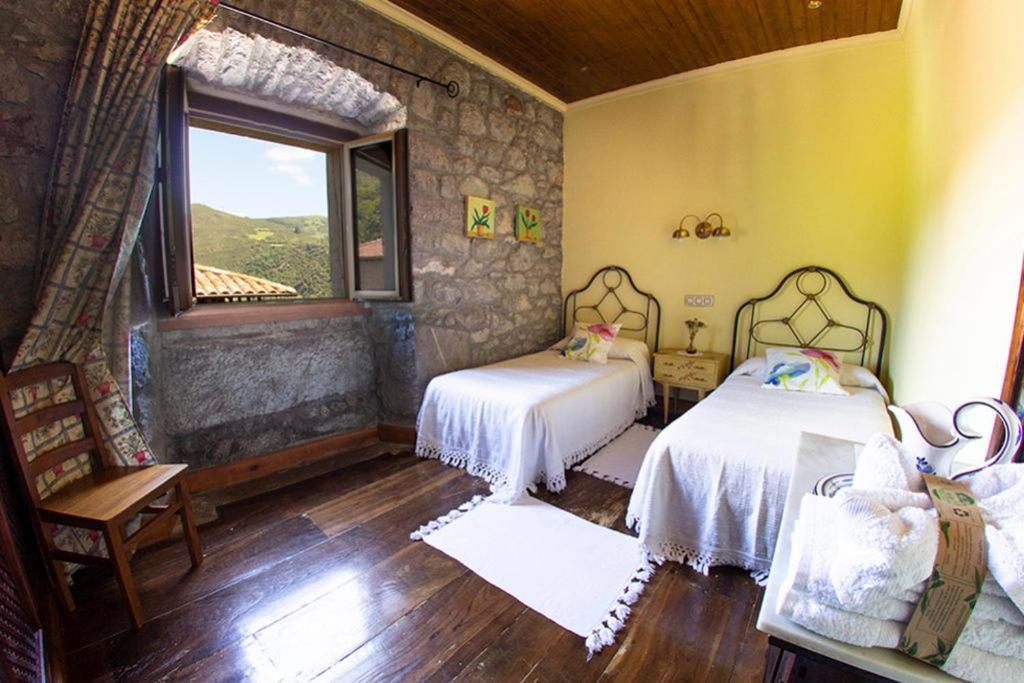 Agroturismo La Casona De Belmonte Ovinana  외부 사진